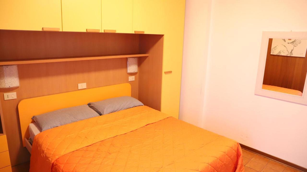 Condominio Quadrangolo-Gemini Bibione Extérieur photo